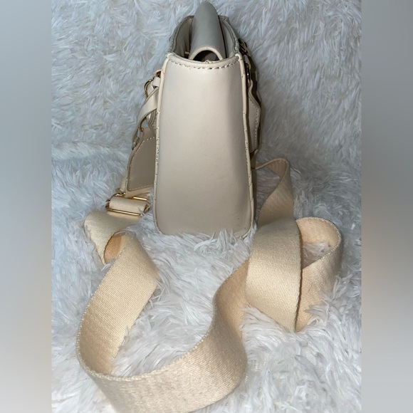 Valentino Orlandi Cream Quilted Women's Crossbody Bag - Picture 3 of 6